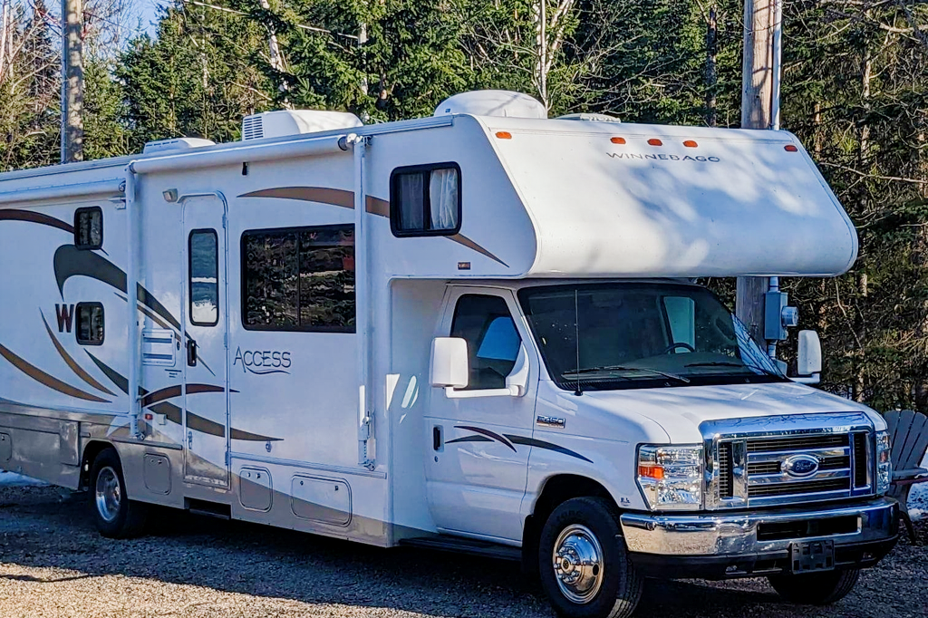 Winnebago Access 31J Classe C