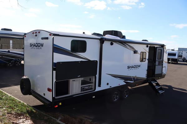 Better Days Shadow Cruiser 280QBS Travel Trailer