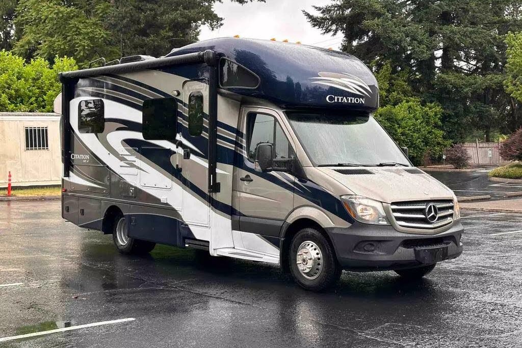  2016 Mercedes Thor Citation (Everythings Included)