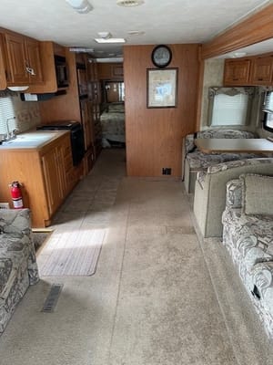 Louis's Damon Daybreak Class A