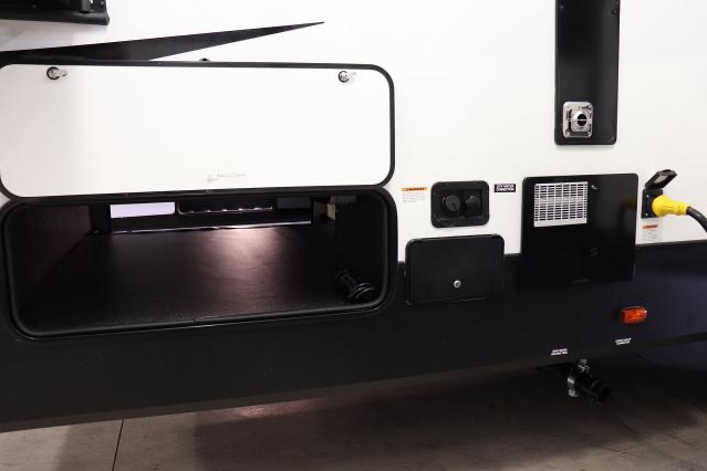 Executive luxury Crusader 29BB 5th WheeL