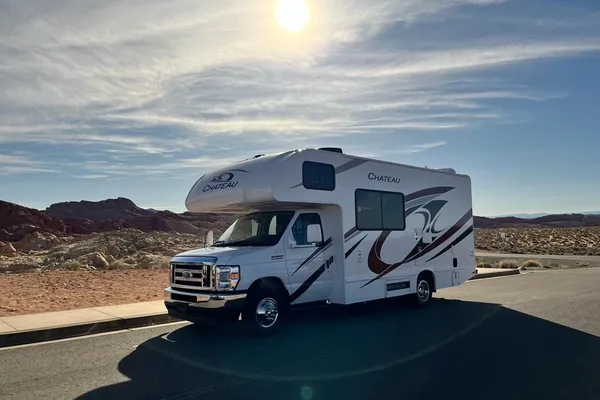 New 2024 Thor Chateau Class C 24ft. - FREE PRIVATE SHUTTLE - Knut -