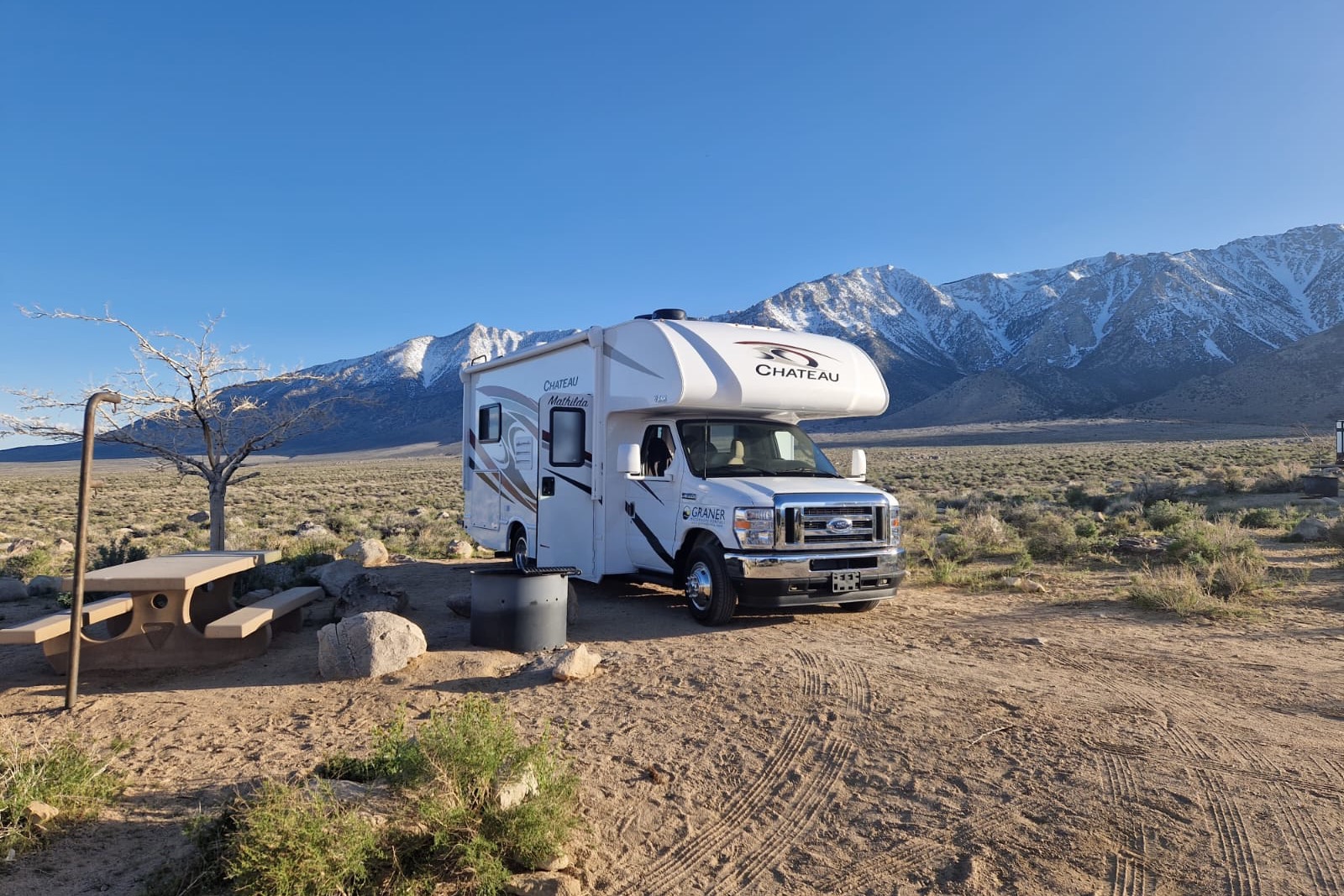 New 2024 Thor Chateau Class C 24ft. - FREE PRIVATE SHUTTLE - Knut - 