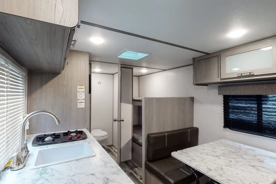 Adventure in nature Coachmen 17B Coleman Travel Trailer
