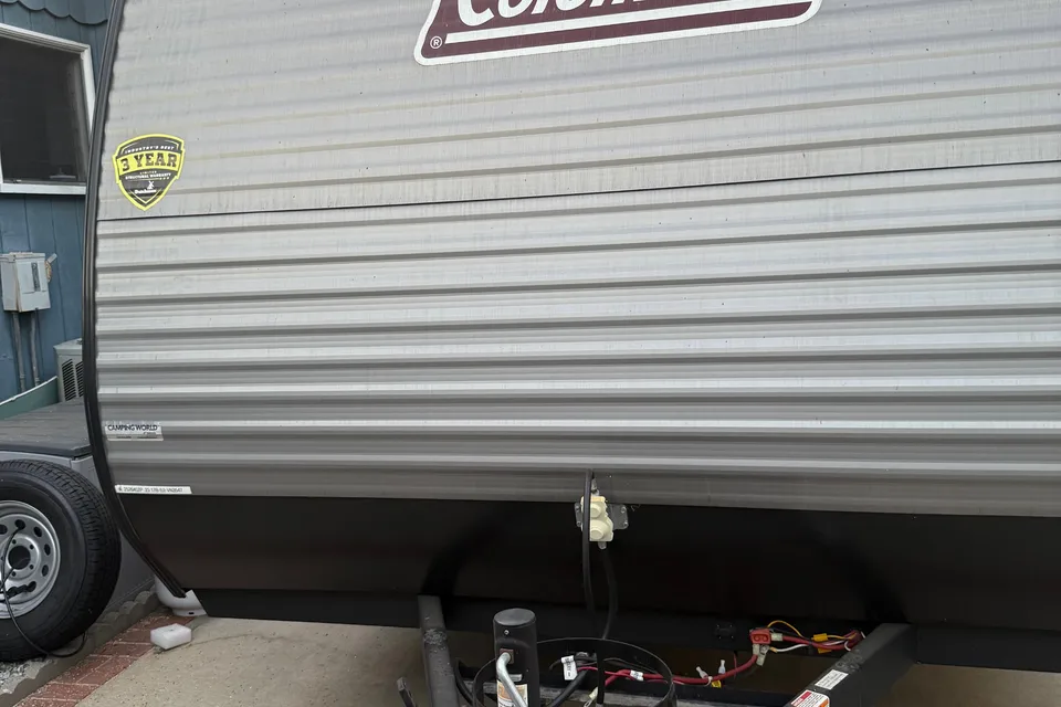 Adventure in nature Coachmen 17B Coleman Travel Trailer