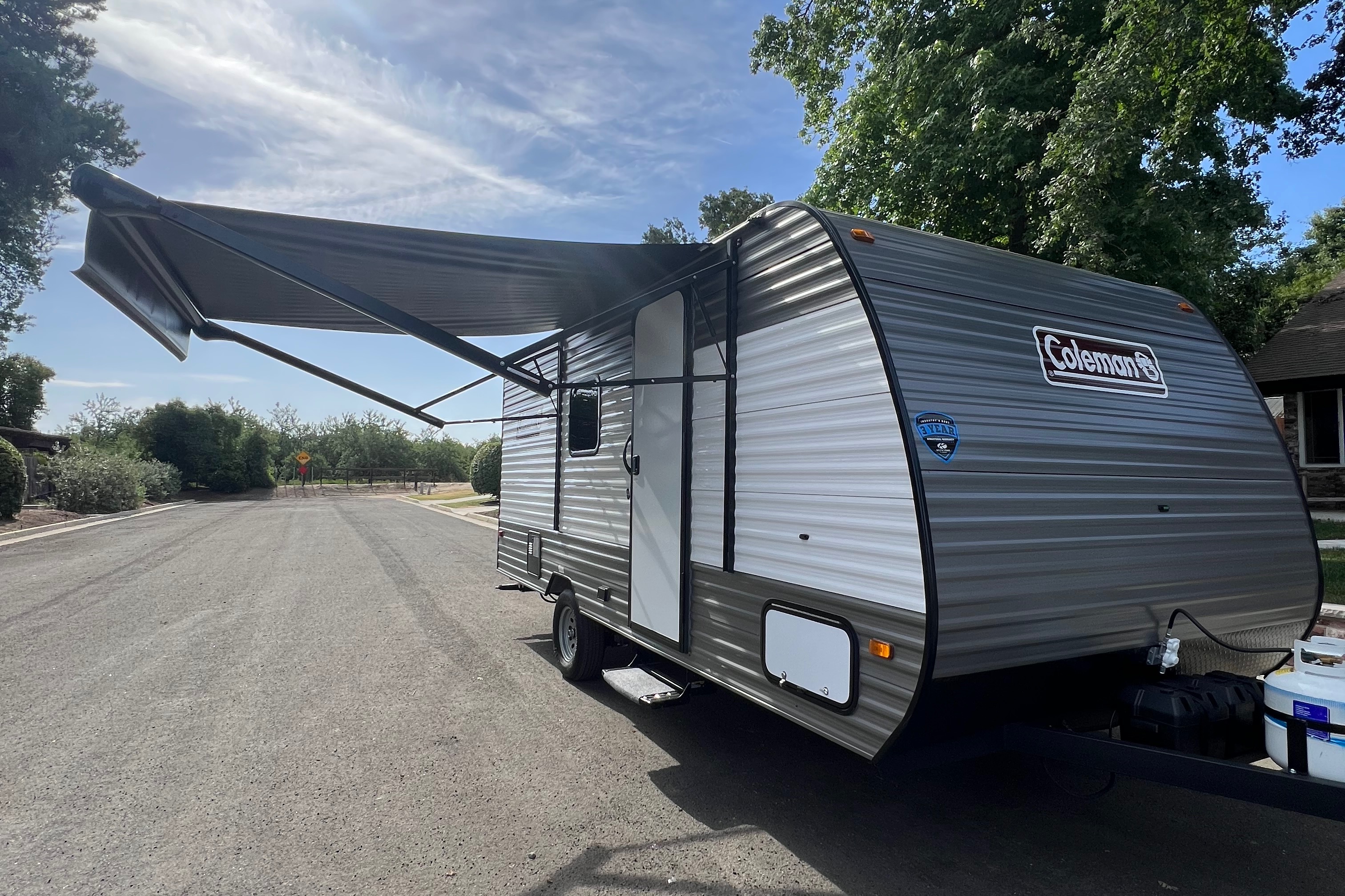 Alex's Coleman 17b Travel Trailer