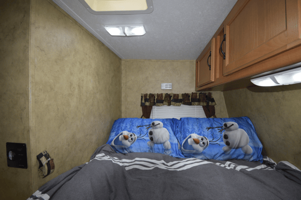 TRAVEL TRAILER or TOYHAULER you decide?