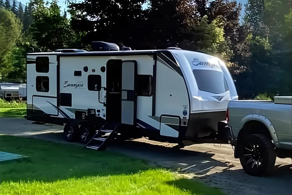 Jocyln's Forest River Surveyor 2 (2021) Travel Trailer
