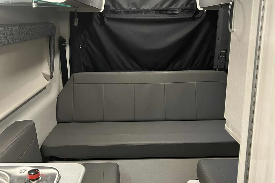 Annie Thor Motor Coach Tranquility Classe B