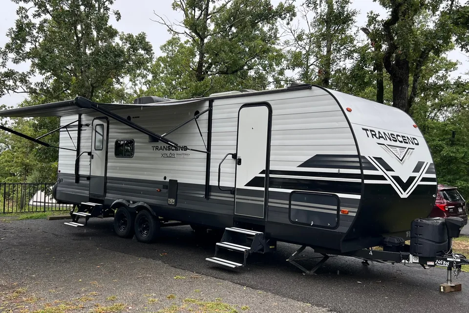 Fireside RV Memory Maker – Family Bunkhouse
