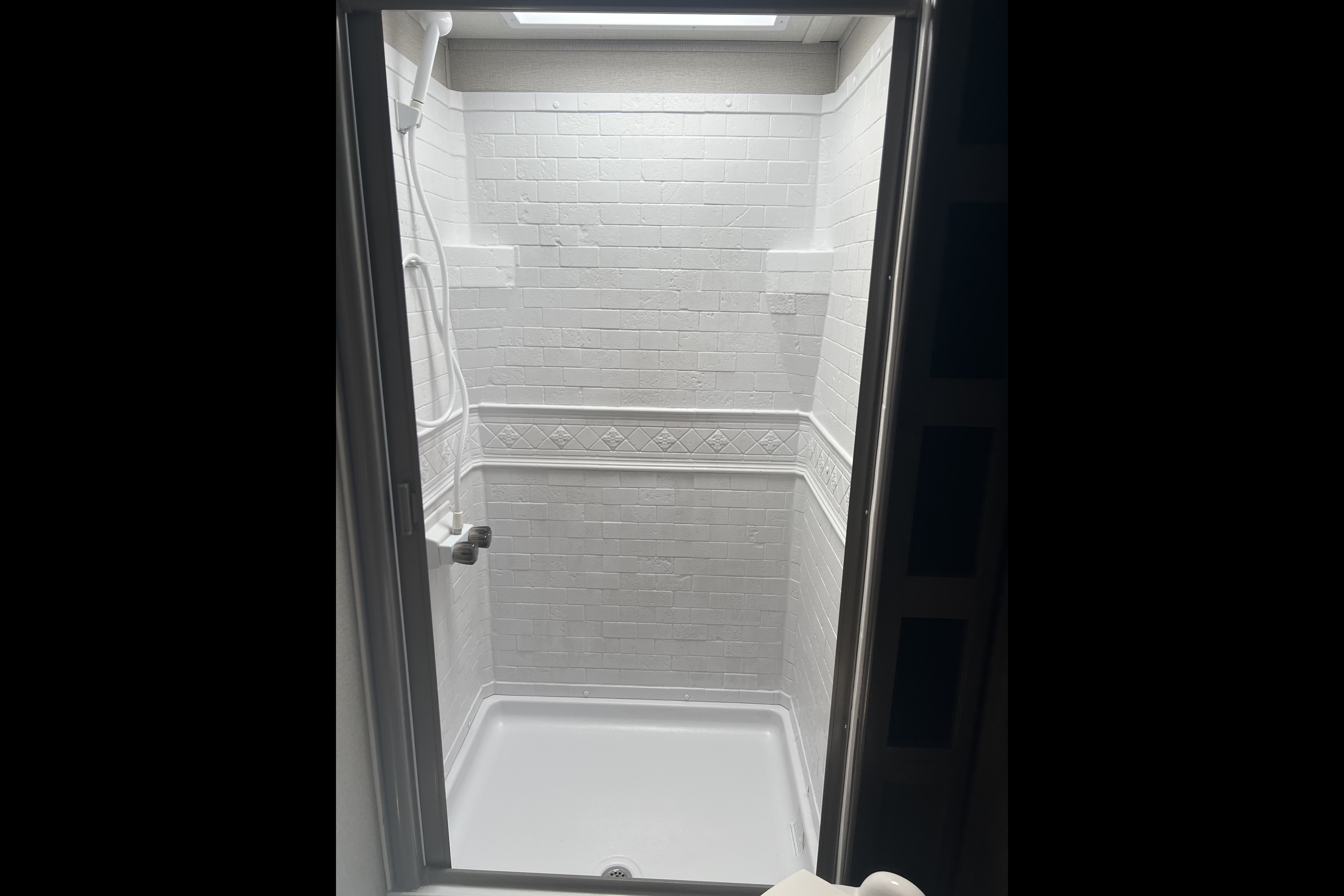Fireside RV Memory Maker – Family Bunkhouse