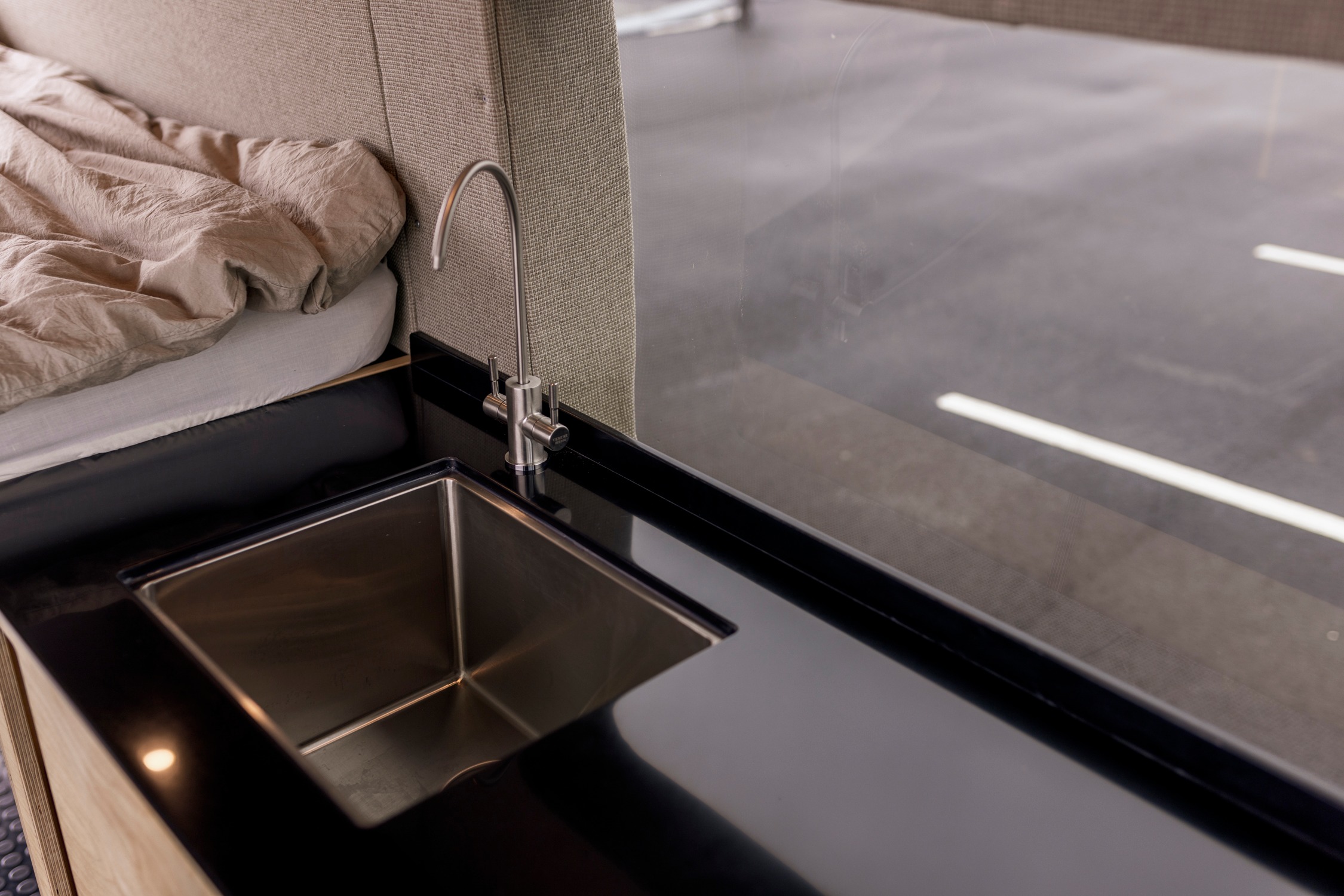 Modern Ford Transit Camper (Van 2)