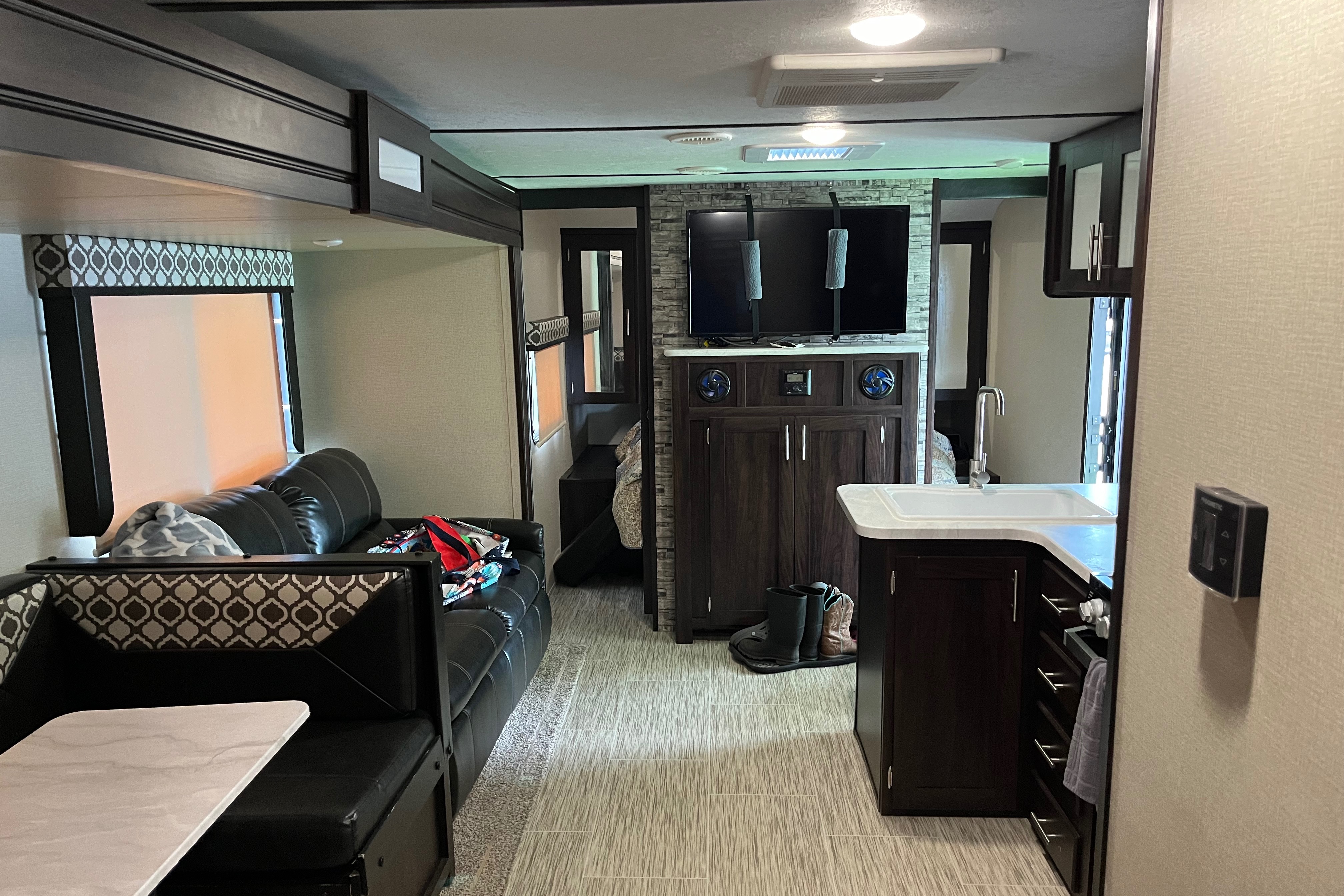 Brian's Forest River 31bhd Travel Trailer