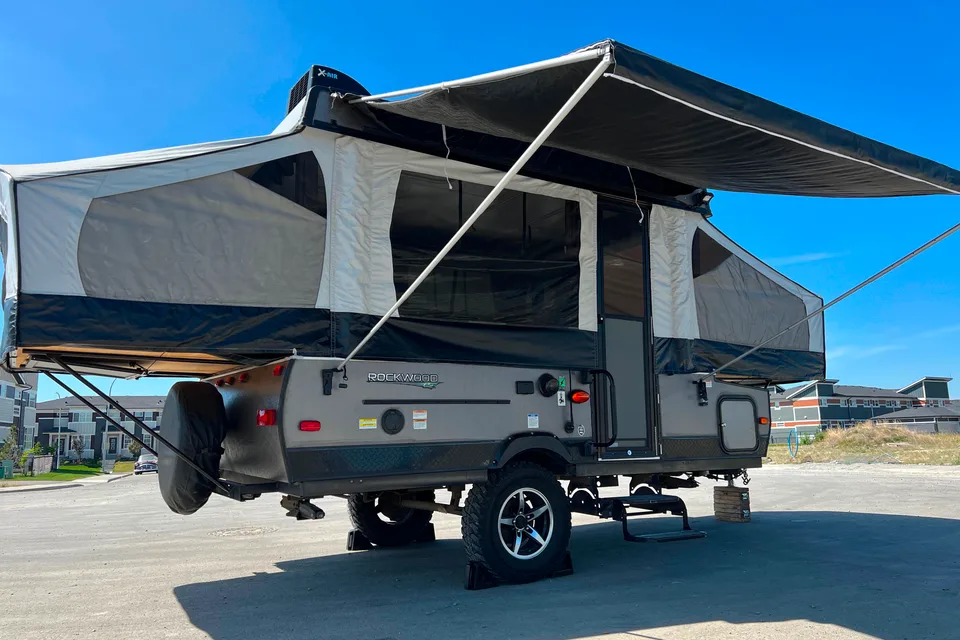 Off-the-Grid Expedition: Experience this Easy-Tow Rockwood Camper