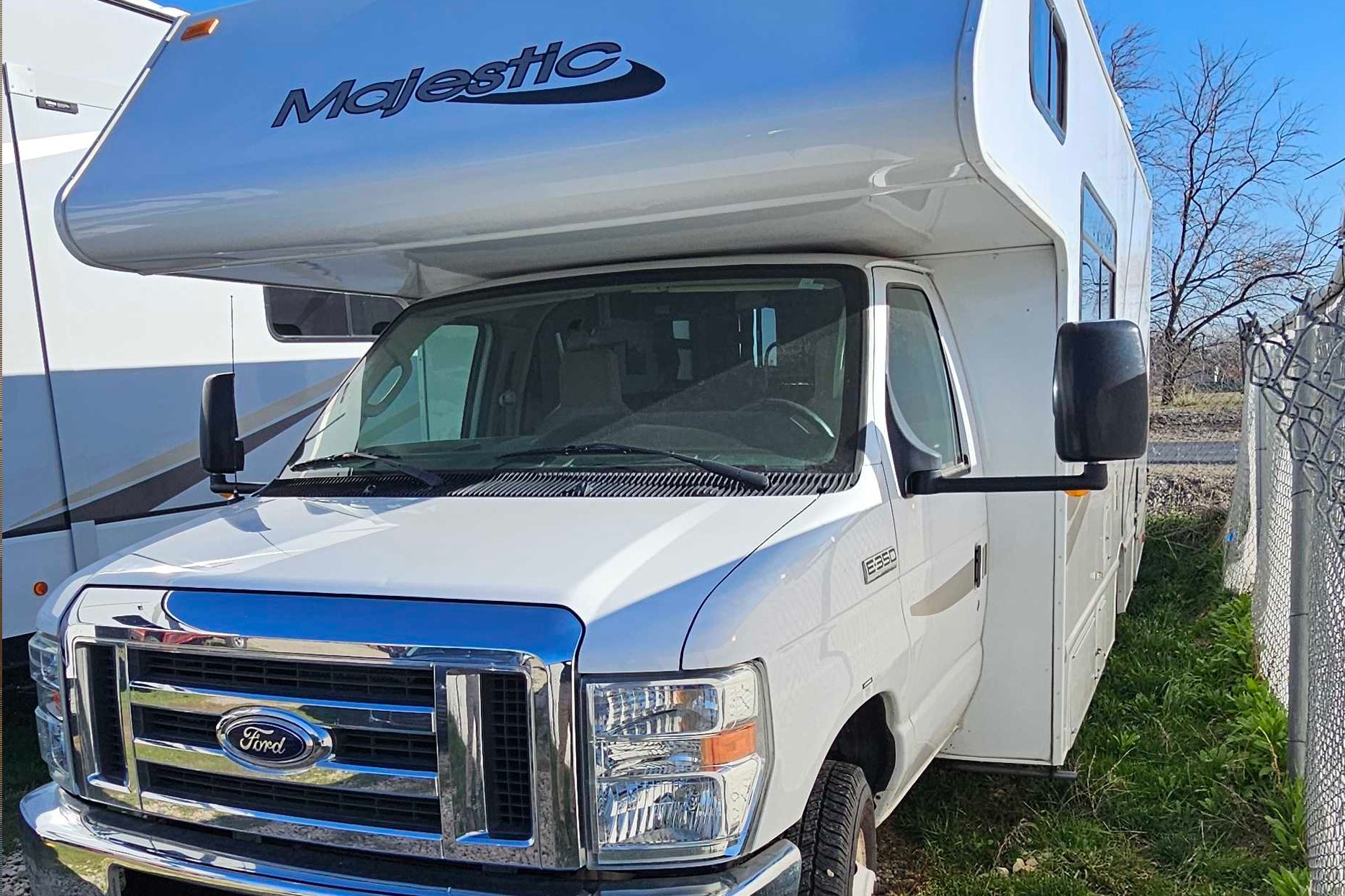 Thor Majestic Class C 23a -I- Unlimited Miles