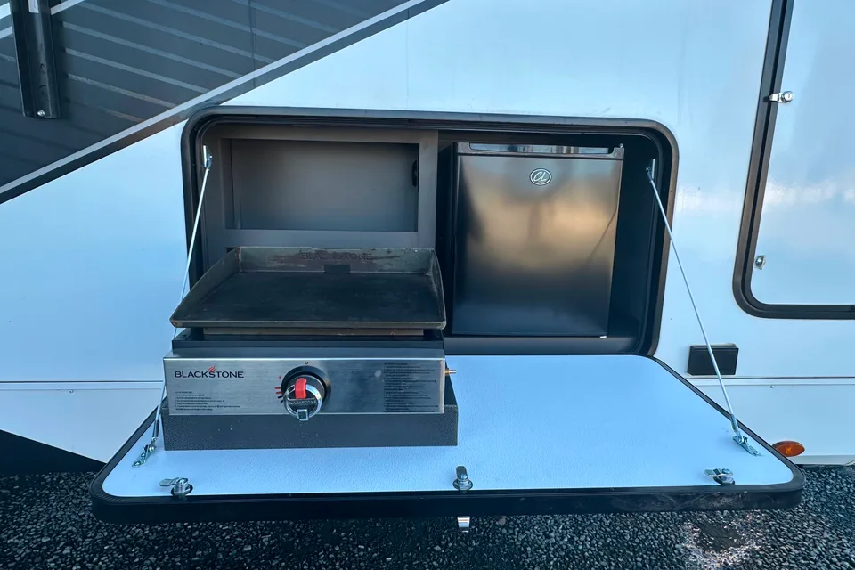 Nor Cal RV Rental Grand Design Momentum Toy Hauler