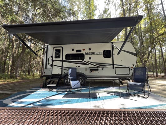 The Wilderness Wagon Flagstaff Micro Lite 21FBRS