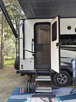 The Wilderness Wagon Flagstaff Micro Lite 21FBRS
