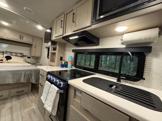 The Wilderness Wagon Flagstaff Micro Lite 21FBRS