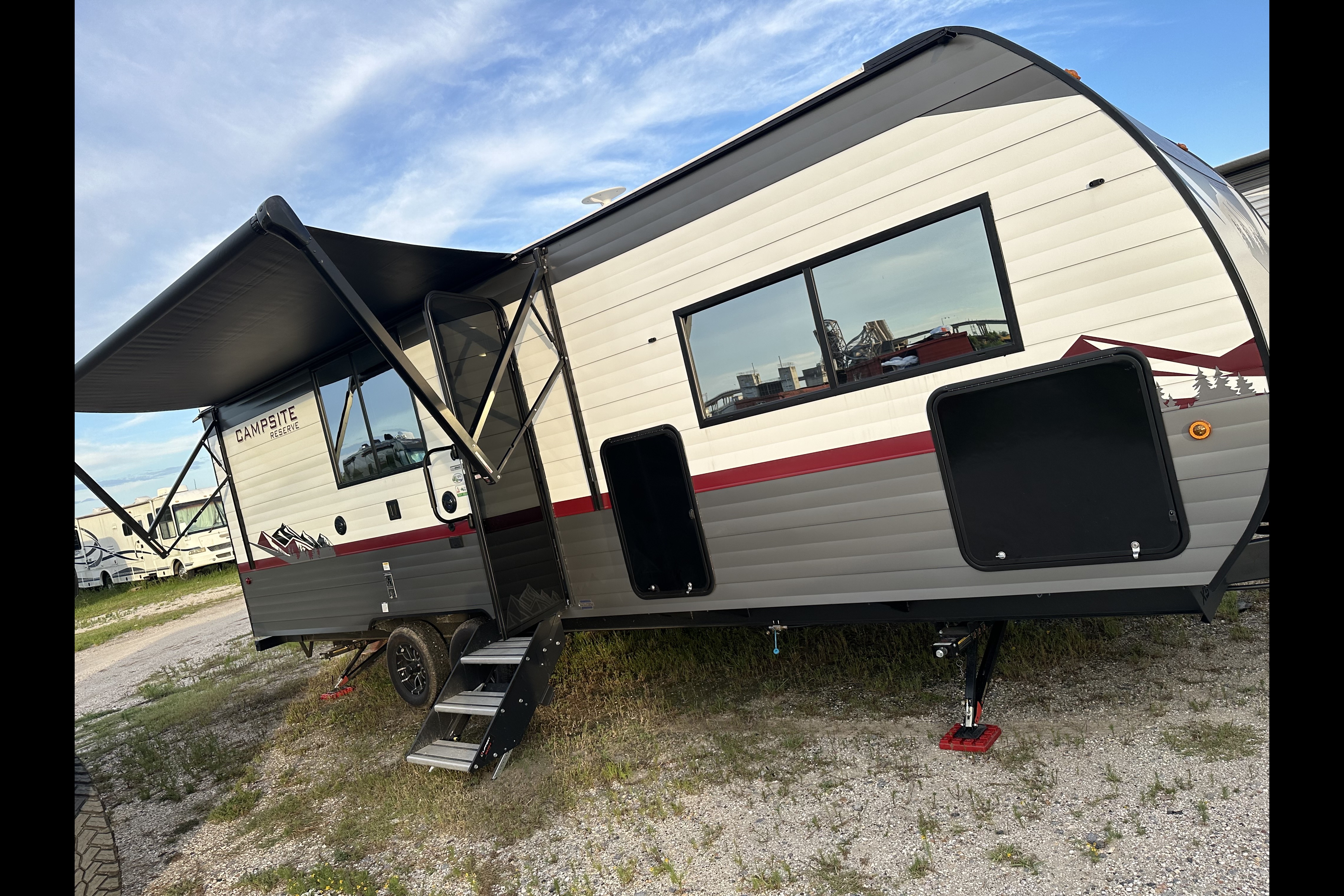 The Reserve Retreat – Sleeps 6, Family-Ready!”