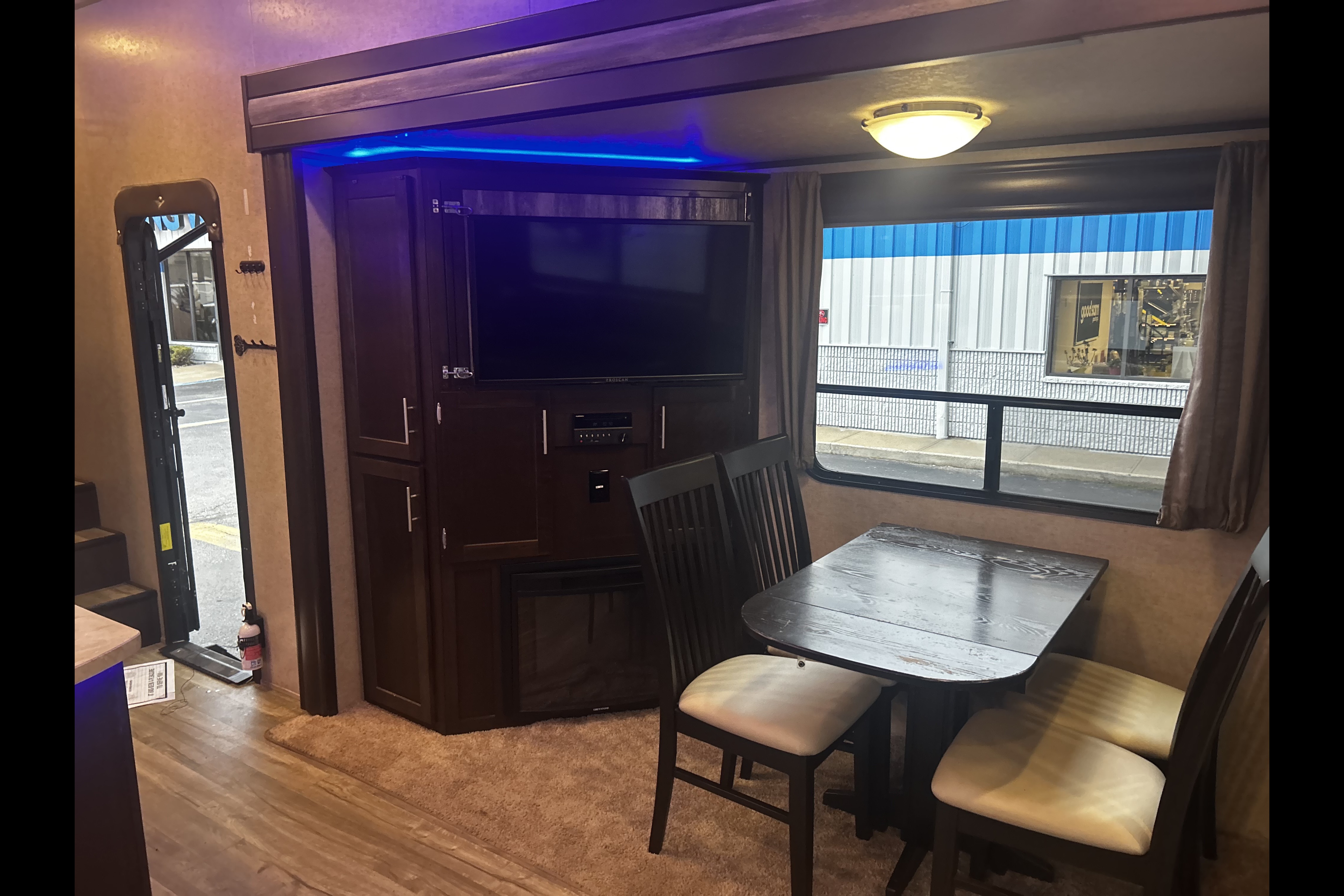 Brandon's Forest River 285drl4 Fifth Wheel