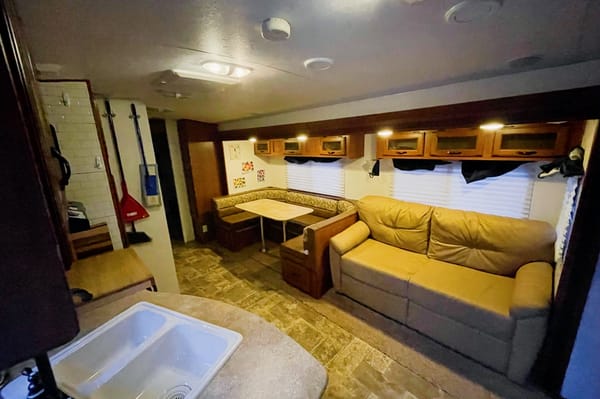 Home Away From Home Spree Connect 322BHS Travel Trailer