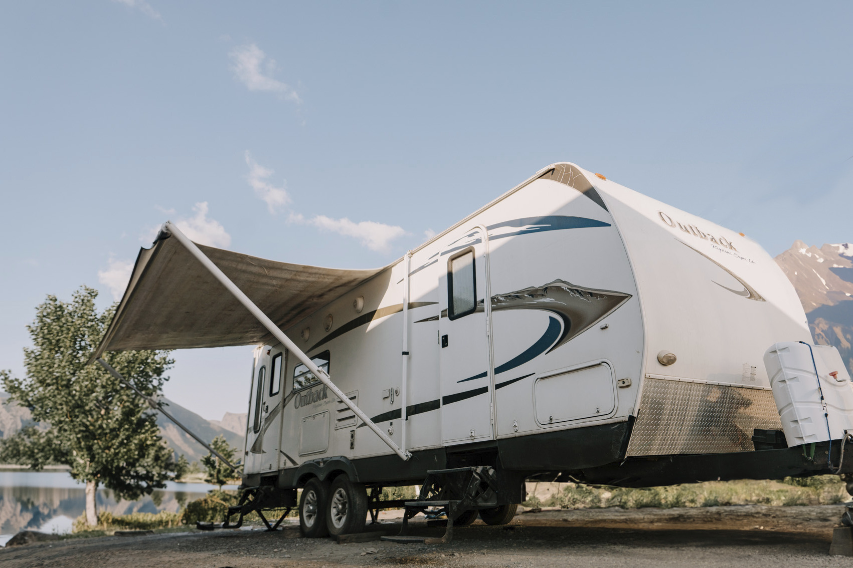 All Season Travel Trailer - 29ft Keystone Superlite Outback 268RL