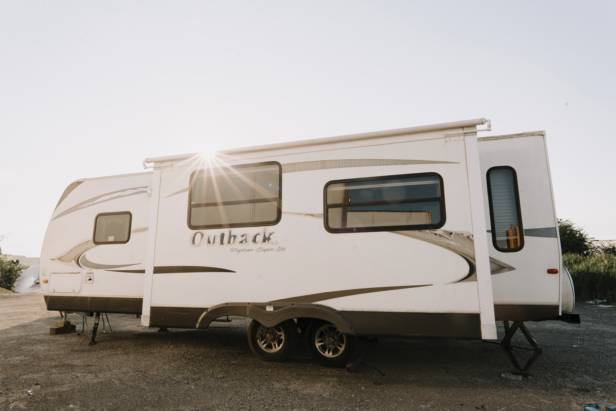 All Season Travel Trailer - 29ft Keystone Superlite Outback 268RL