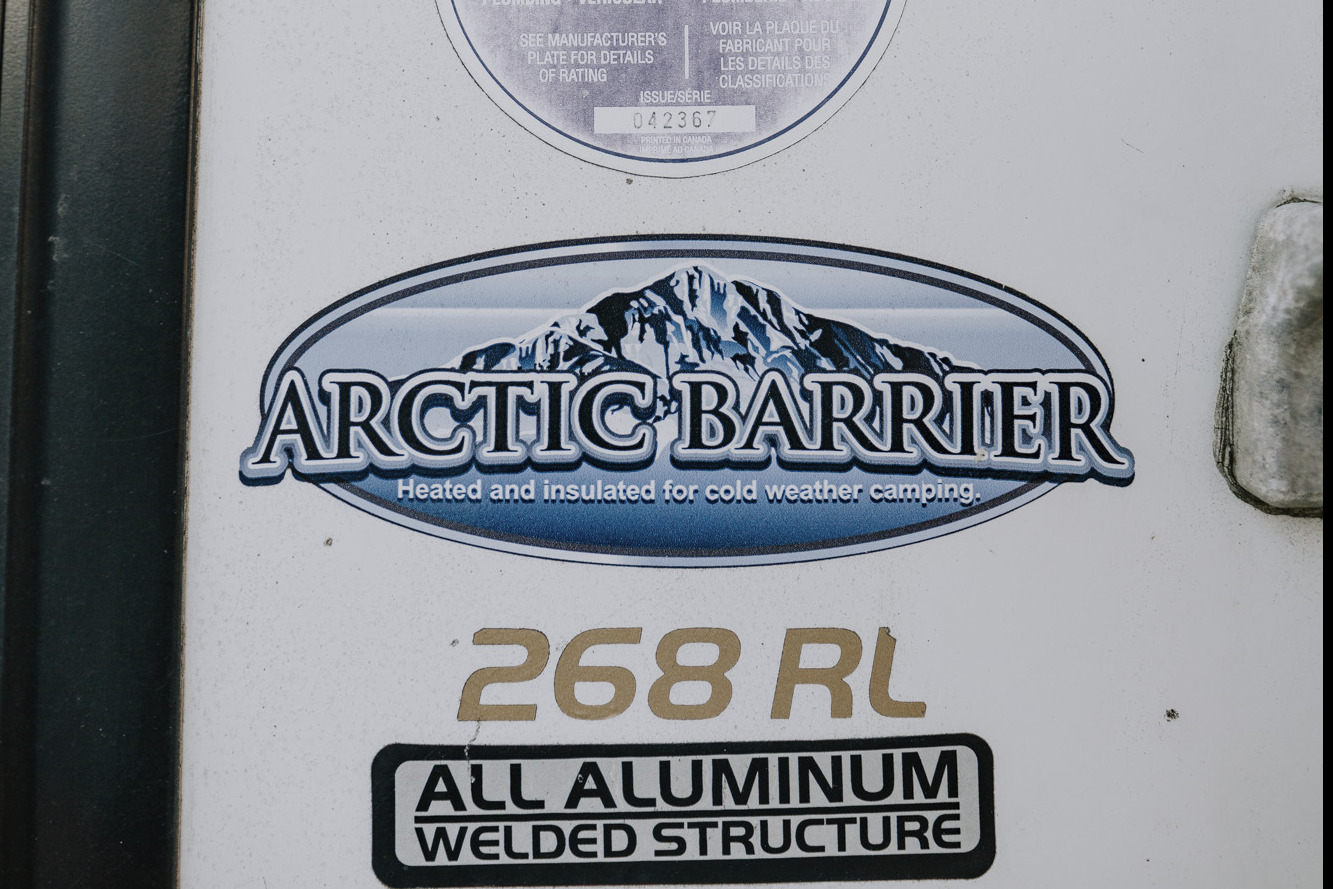 All Season Travel Trailer - 29ft Keystone Superlite Outback 268RL