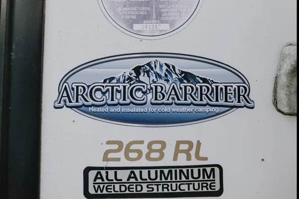 All Season Travel Trailer - 29ft Keystone Superlite Outback 268RL