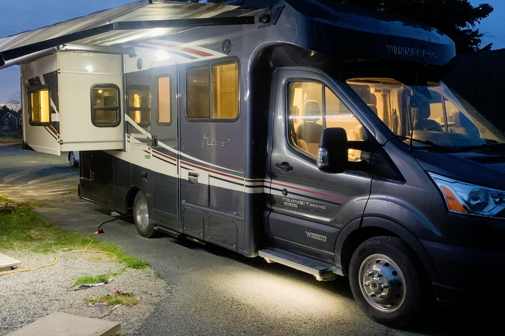 Cynthia's Winnebago Fuse Class B