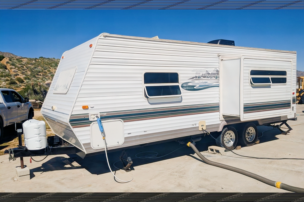 Special Discounted Nightly Rate Travel Trailer RV Rent 2005 Forest River