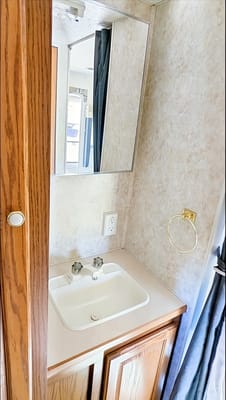 Special Discounted Nightly Rate Travel Trailer RV Rent 2005 Forest River