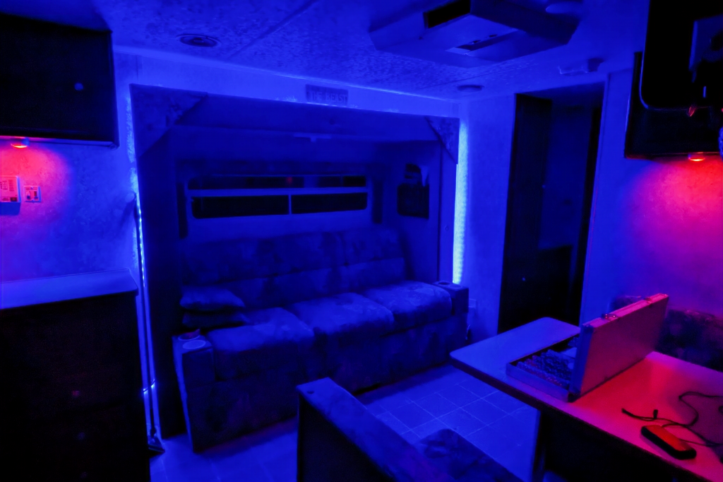 Special Discounted Nightly Rate Travel Trailer RV Rent 2005 Forest River