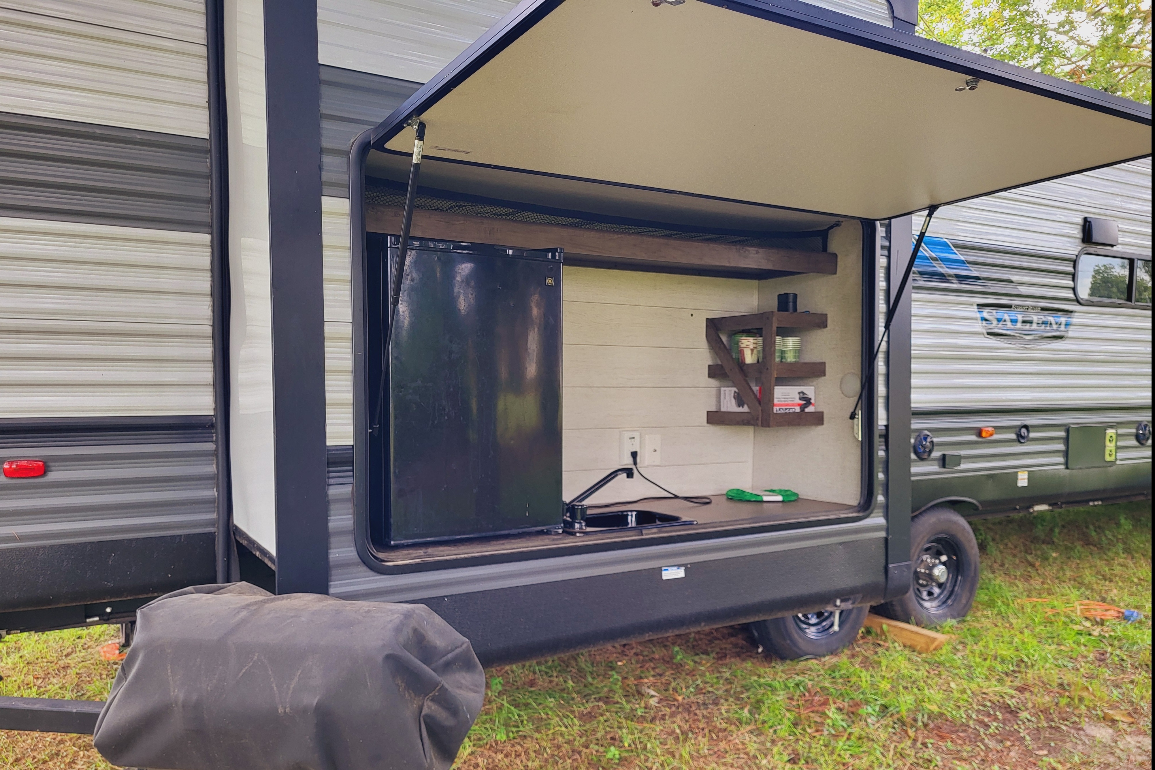 Forest River Salem 31kqbts Travel Trailer Rolling Retreat