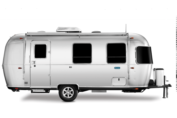 Magnolia 3 Airstream 22ft Bambi Sport **FULLY LOADED**