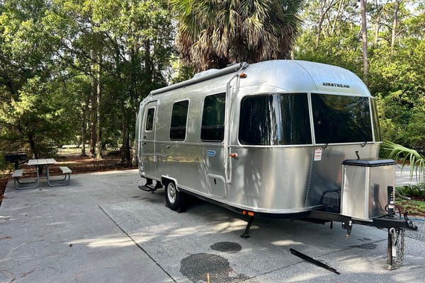 Magnolia 3 Airstream 22ft Bambi Sport **FULLY LOADED**