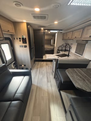 NEW 2025* CLASS C* 31 FT* Tons of amenities included!