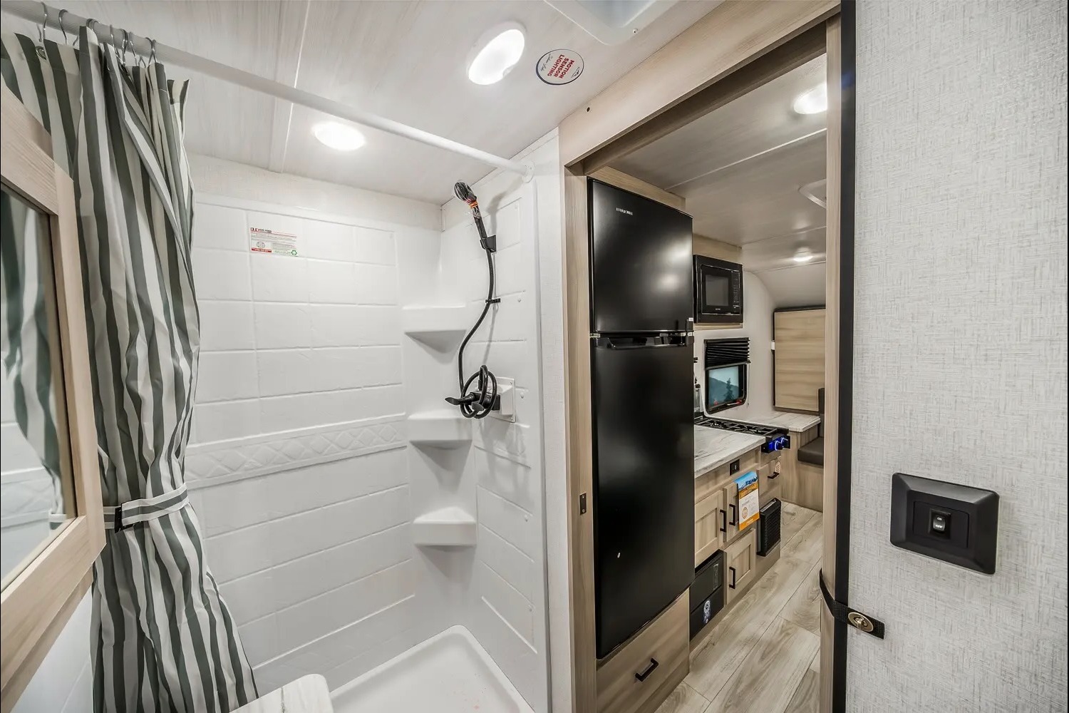 SILVER LAKE Modern SUV-Towable Camper that Sleeps 4!!