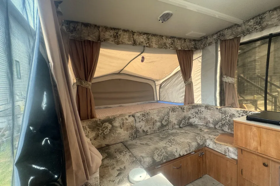 Bradford's Family Fun Starcraft 10 foot Tent Trailer