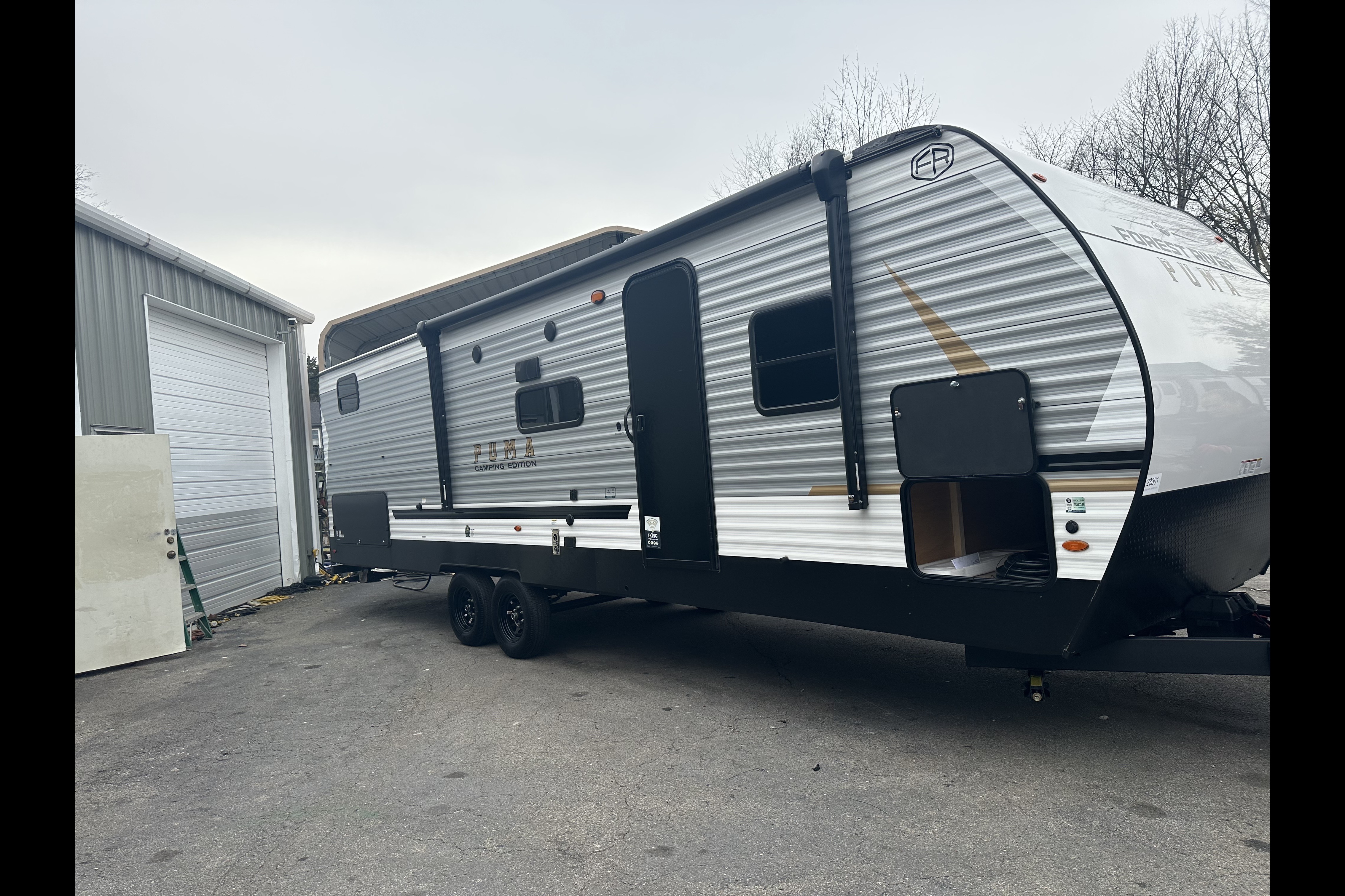 Martha's Forest River 304BHCE Travel Trailer