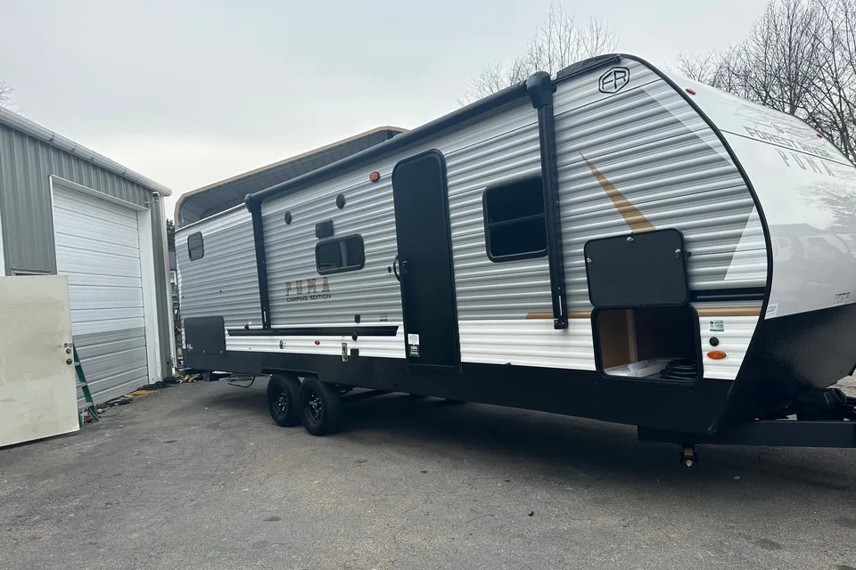 Martha's Forest River 304BHCE Travel Trailer
