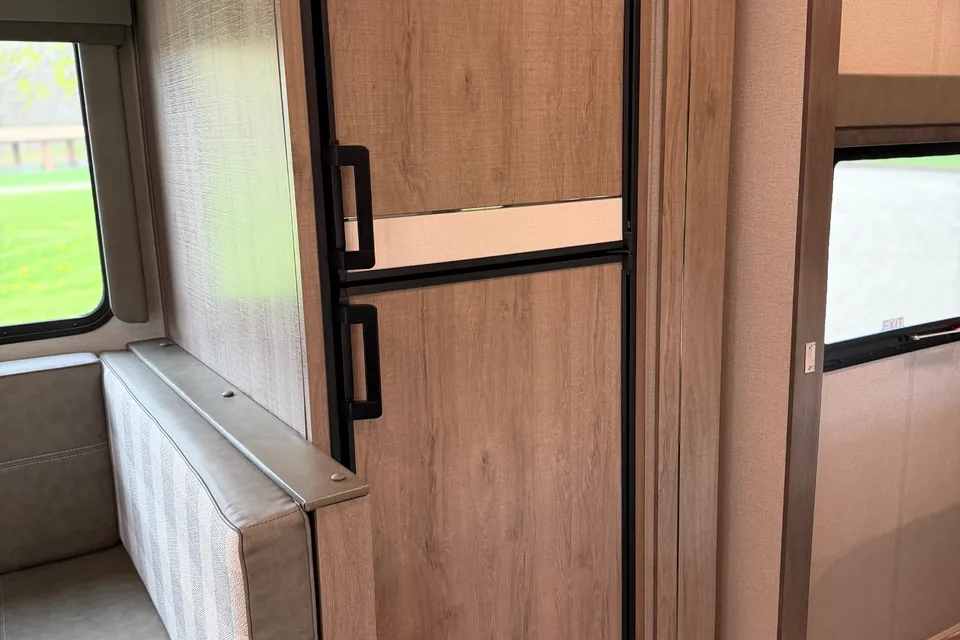 Laurentiu's Grand Design Imagine 2400BH Travel Trailer