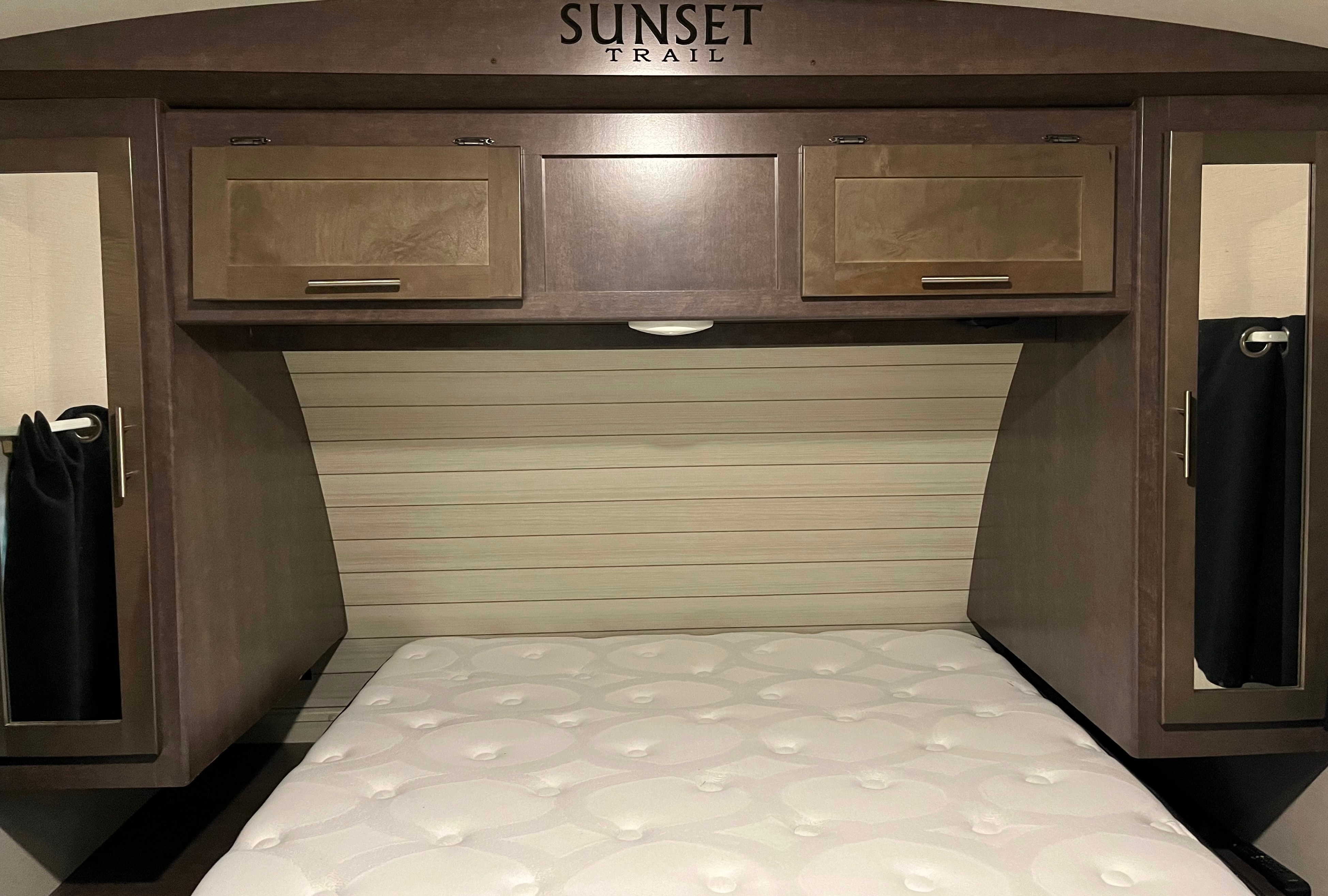 Shawn's Crossroads 331BH Travel Trailer
