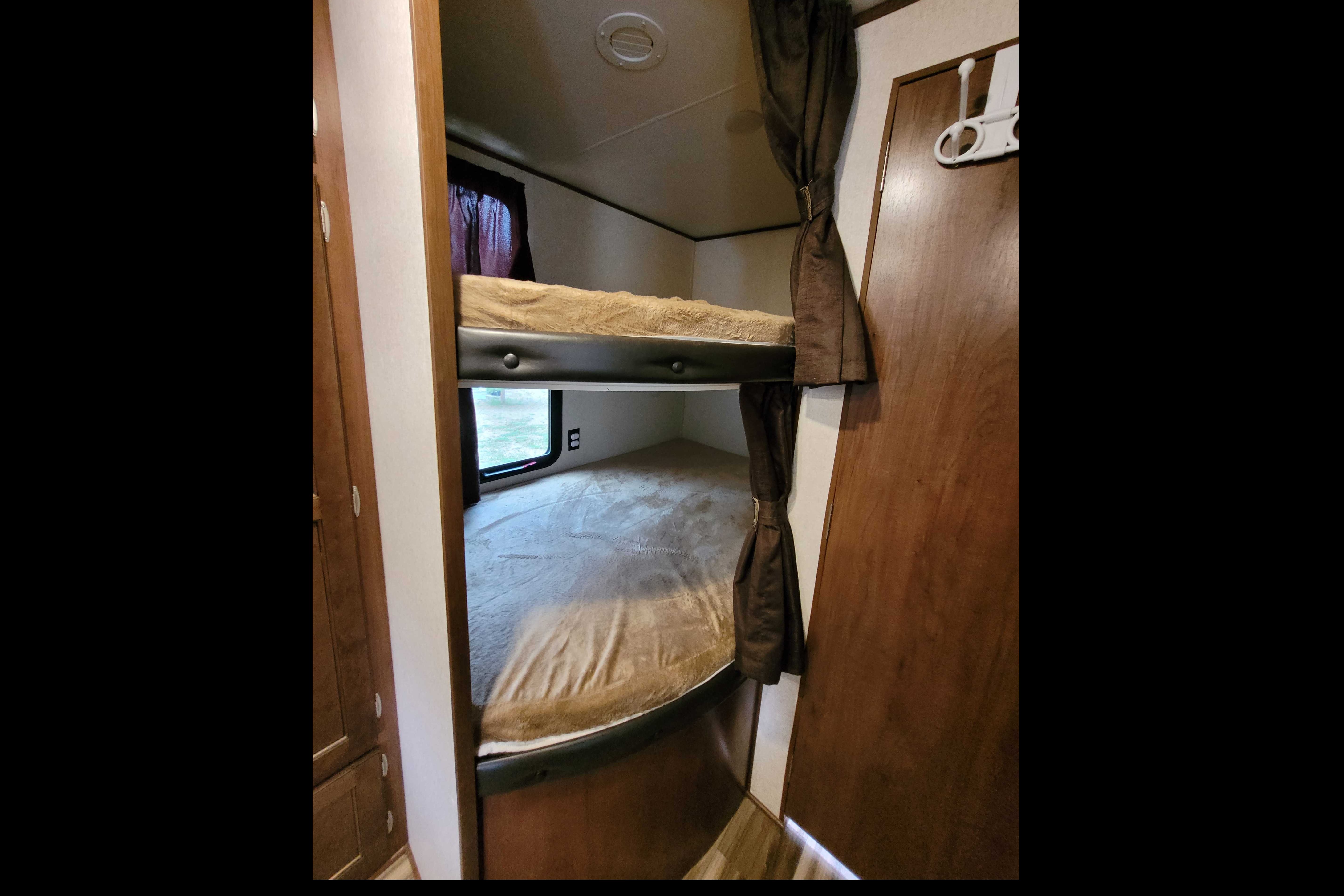 Stephanie's Jayco 267BHSW JayFlight SLX Travel Trailer