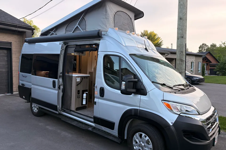 Jp Thor Motor Coach Twist Classe B