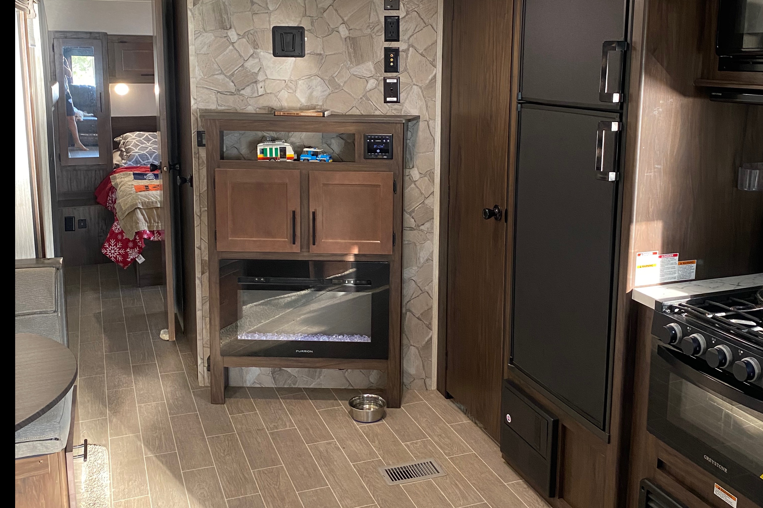 T.'s Forest River Cherokee 264RL Travel Trailer