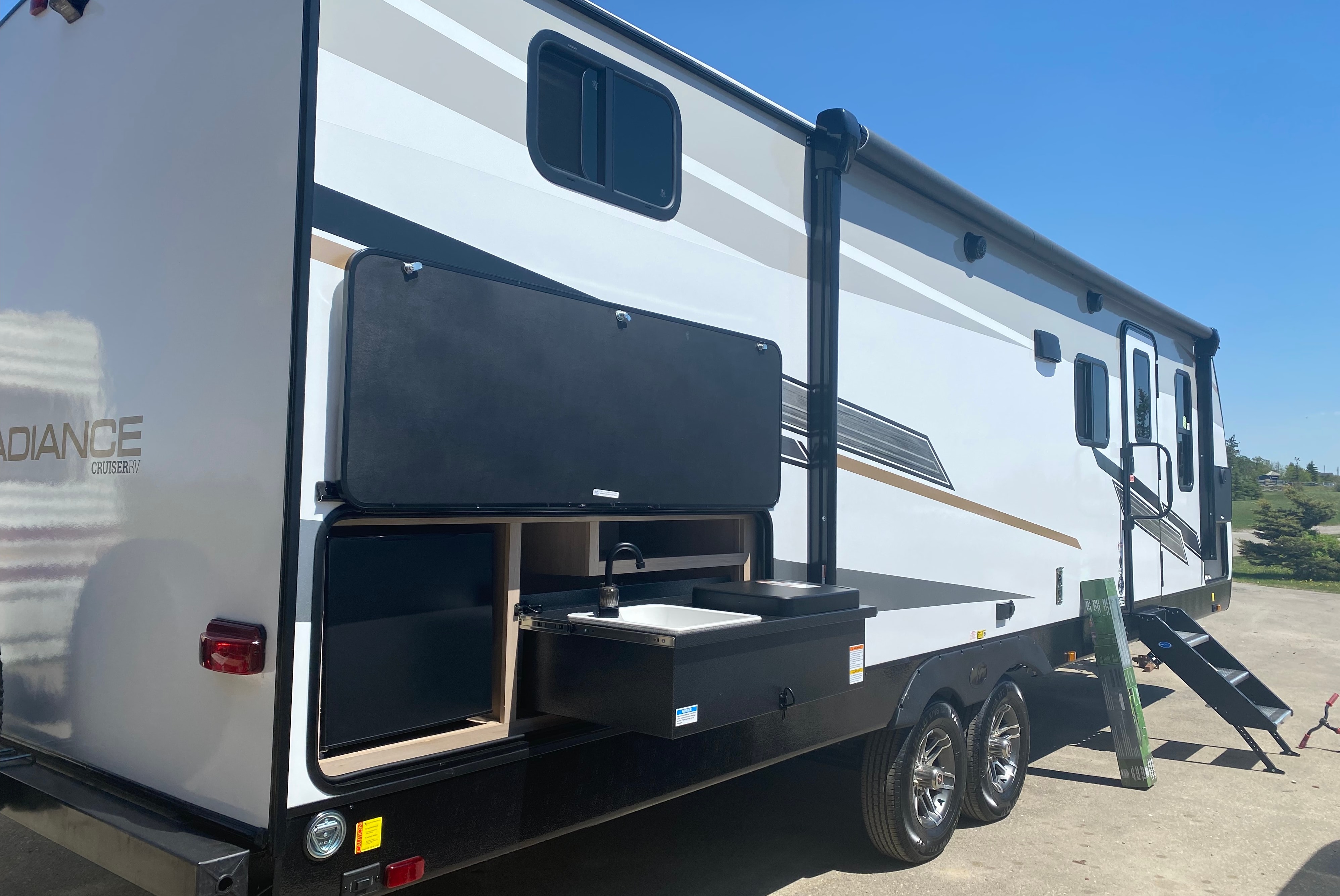 Zivot - Cruiser RV Radiance
