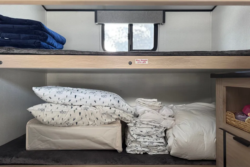 Zivot - Cruiser RV Radiance