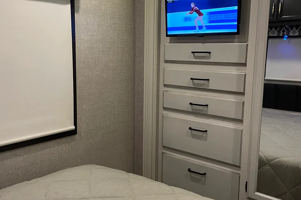 Jayco ALANTE 29F Class A